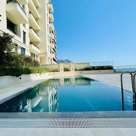 Casa Al Mare Lena Apartment *
